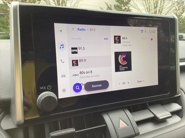 Certified 2024 Toyota RAV4 AWD Hybrid image 15