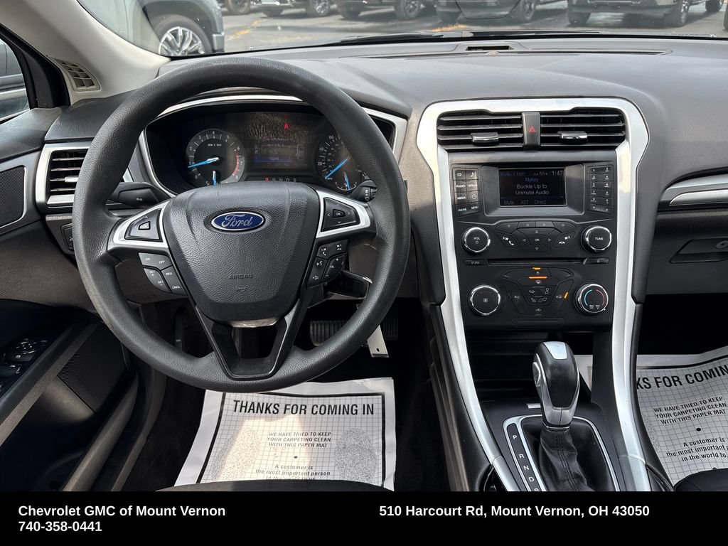 Used 2013 Ford Fusion SE FWD image 17