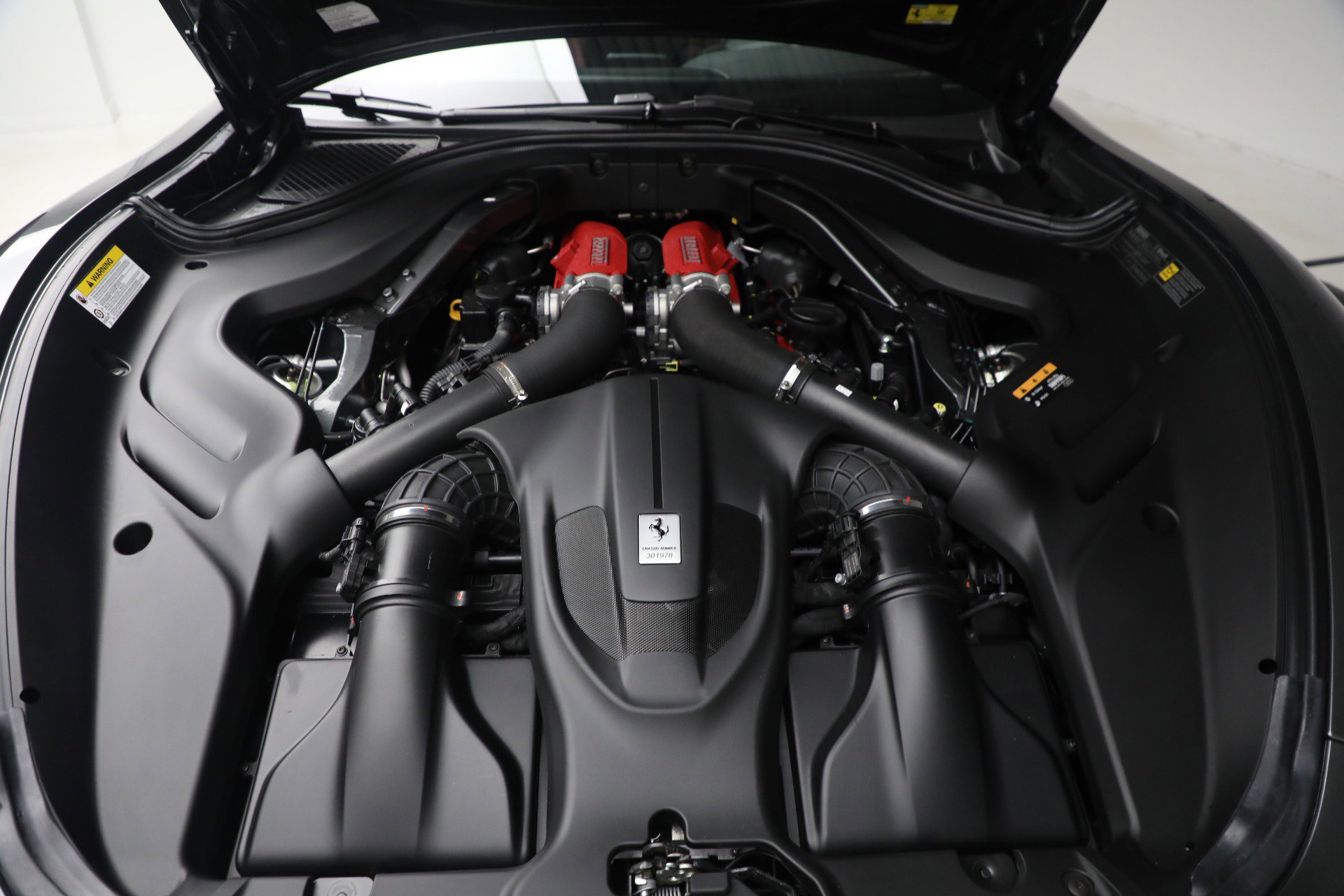 Certified 2024 Ferrari Roma image 28