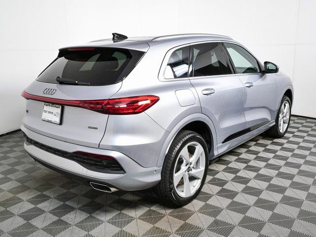 New 2026 Audi Q5 Premium Plus AWD/4WD image 3