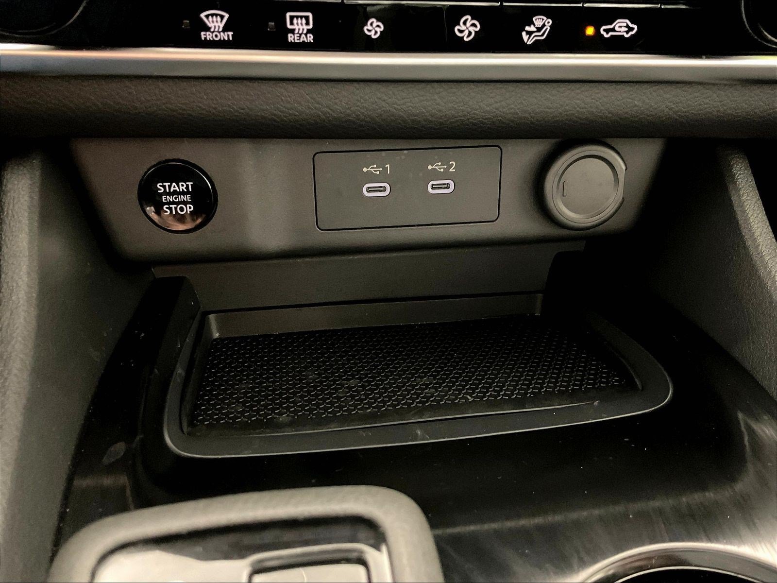 Used 2026 Nissan Rogue SV AWD/4WD image 16