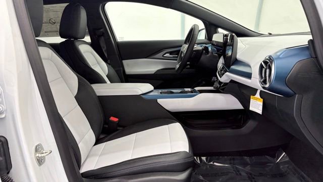New 2026 Chevrolet Equinox EV LT FWD image 21