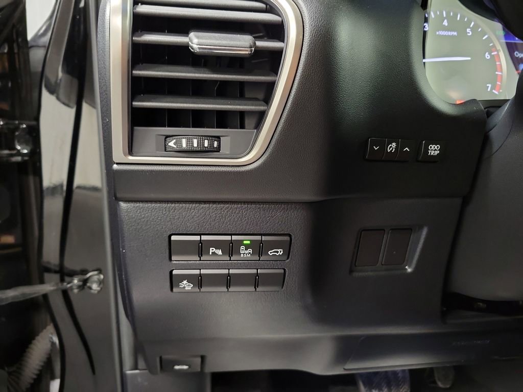 Used 2016 Lexus NX 200t FWD image 23