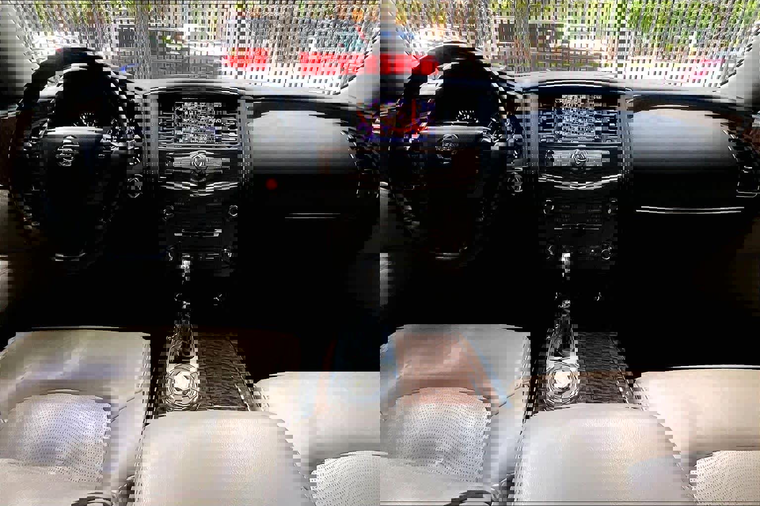 Used 2017 Nissan Armada Platinum w/ Captain Seat Package image 15