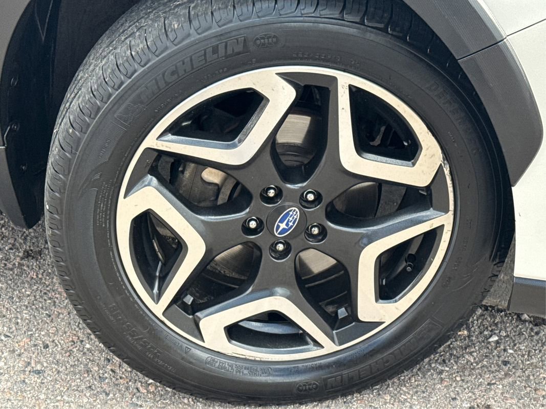 Used 2019 Subaru Crosstrek 2.0i Limited w/ Moonroof Package w/Navigation image 28