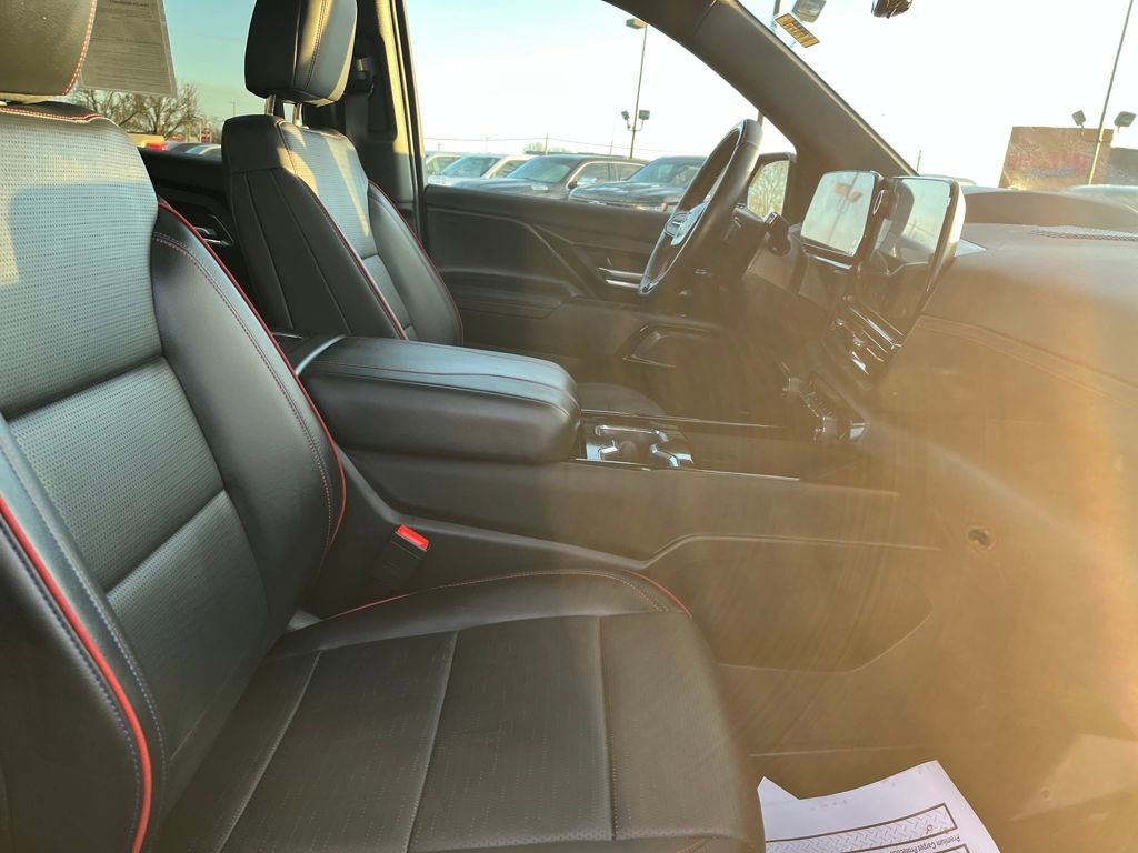 Used 2025 Chevrolet Silverado EV RST image 28