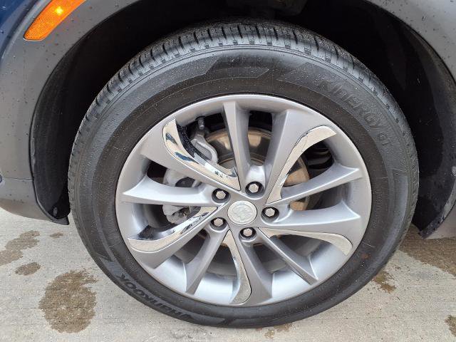 Used 2023 Buick Encore GX Essence w/ Experience Buick Package FWD image 22
