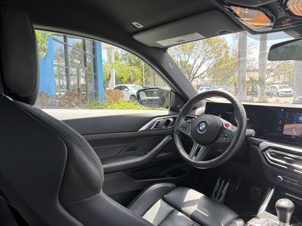Used 2024 BMW M4 Coupe w/ Executive Package image 15