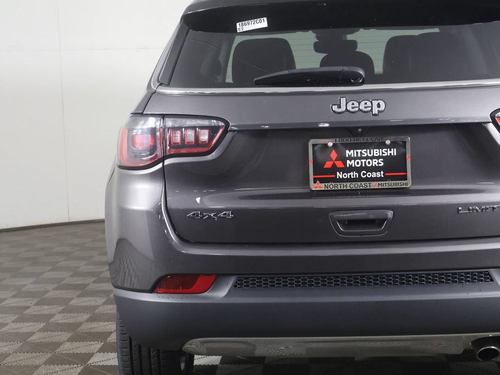 Used 2022 Jeep Compass Limited AWD/4WD image 13