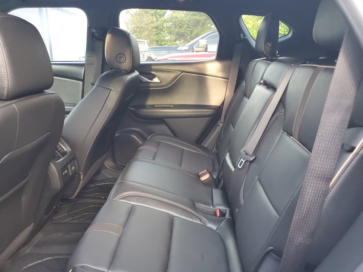 Used 2019 Chevrolet Blazer Premier w/ Sun and Wheels Package FWD image 10
