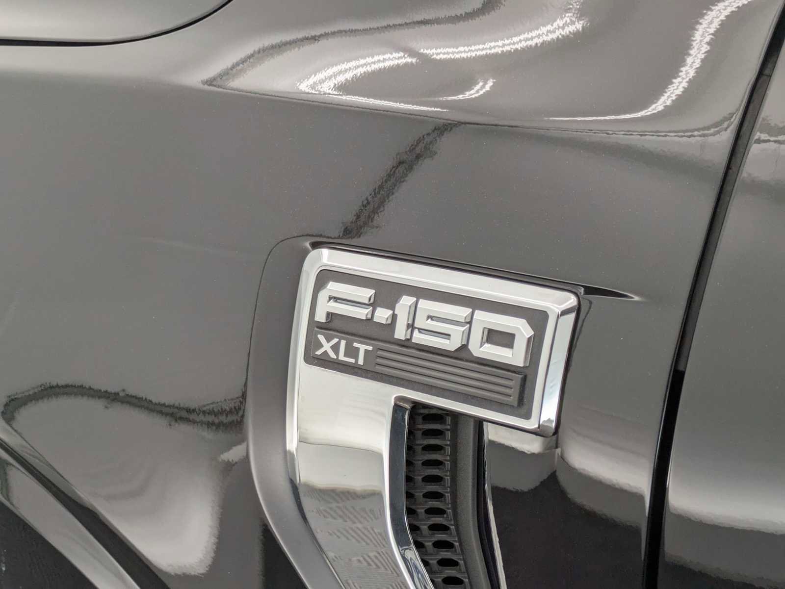 Used 2024 Ford F150 XLT AWD/4WD image 11