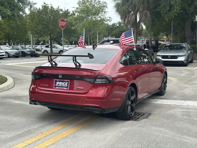 Used 2025 Honda Accord Sport image 5