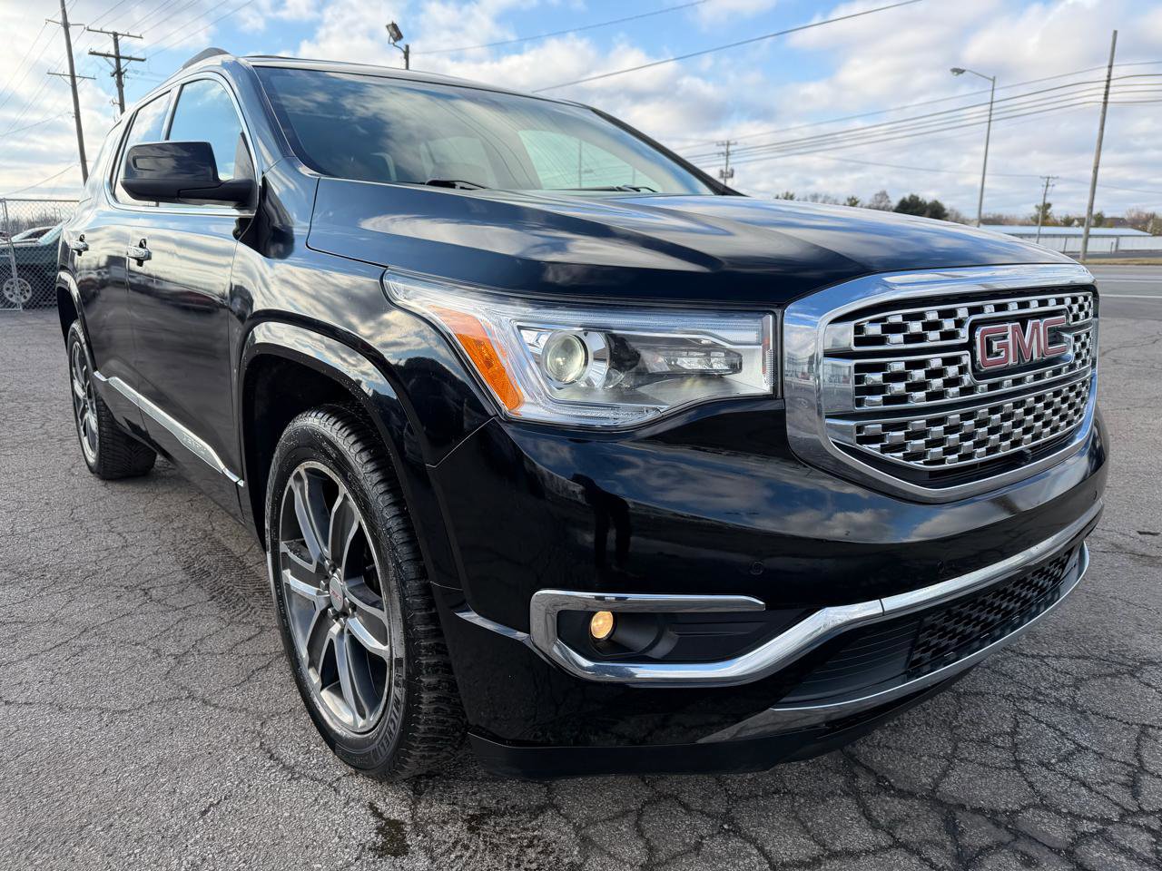 Used 2018 GMC Acadia Denali w/ Technology Package image 16