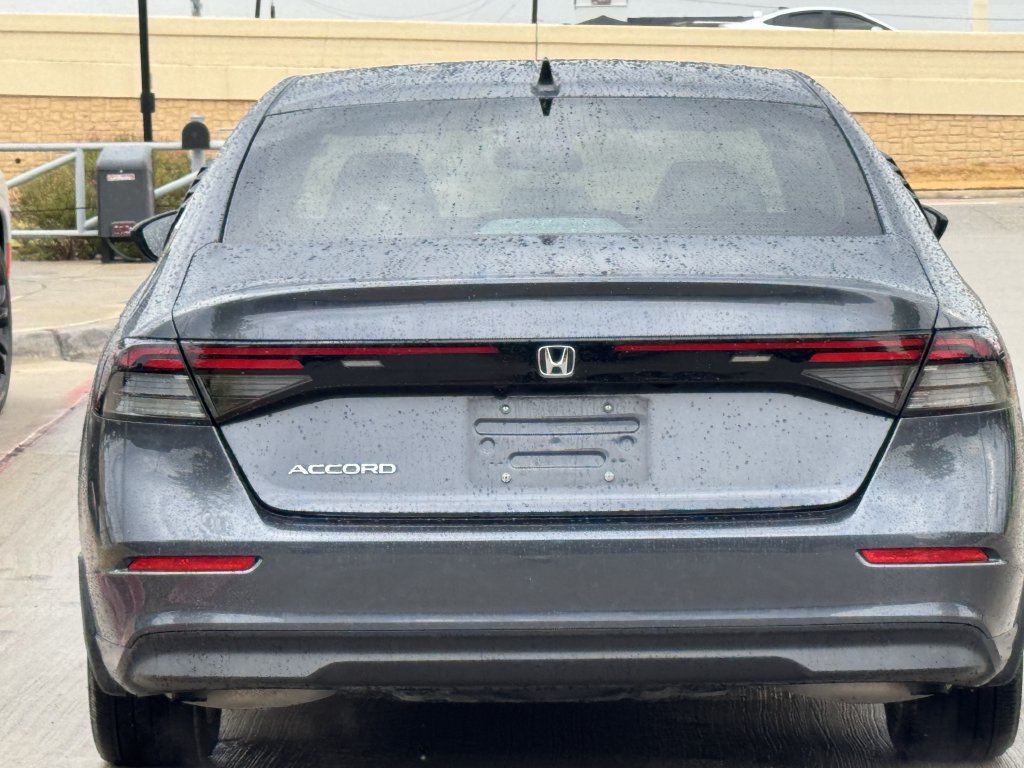 Used 2024 Honda Accord EX image 5