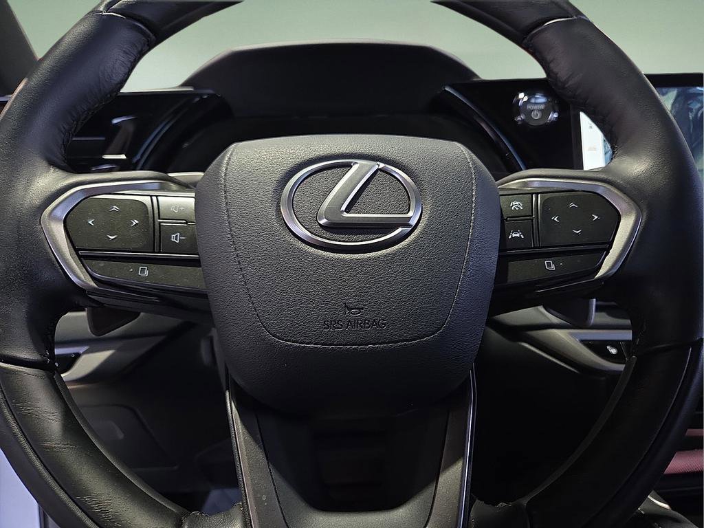Used 2025 Lexus RX 450h AWD w/ Luxury Package image 25