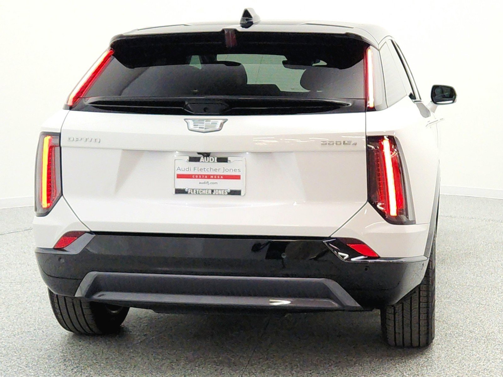 Used 2025 Cadillac Optiq Sport 1 w/ LPO, Floor Liner Package AWD/4WD image 6