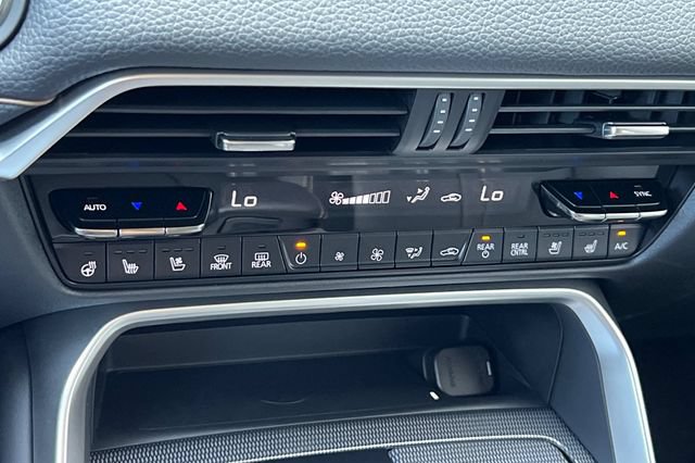 New 2026 MAZDA CX-90 Plug-In Hybrid w/Premium Sport AWD/4WD image 24