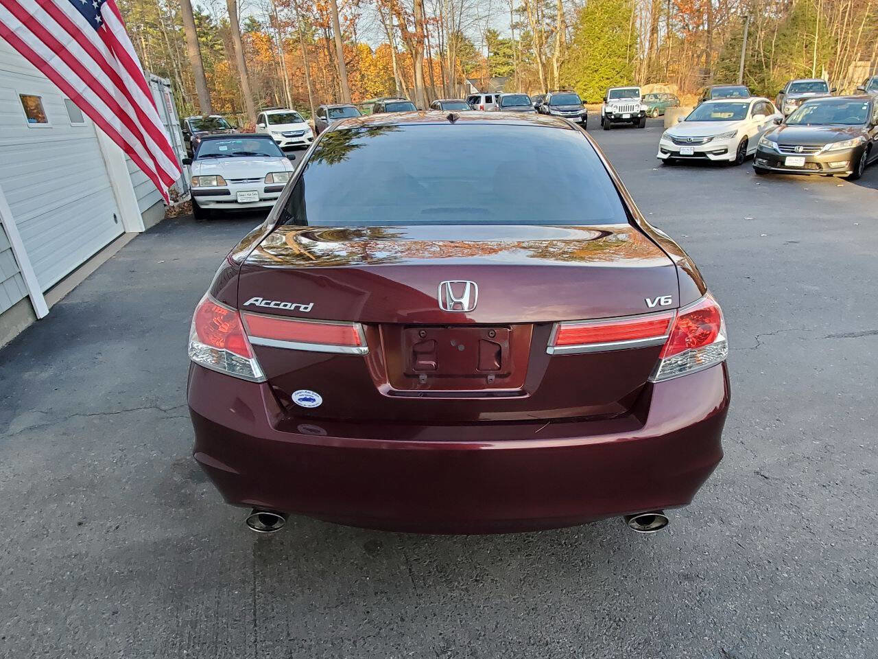 Used 2011 Honda Accord EX-L image 6