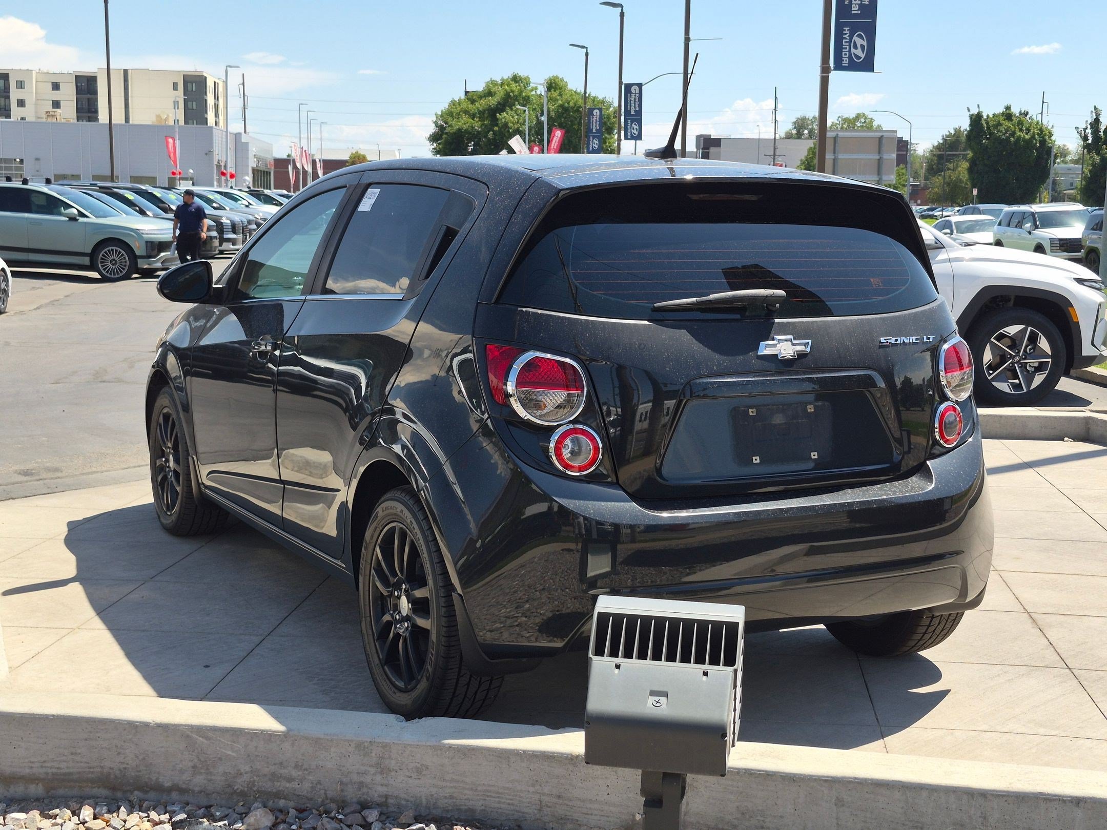Used 2013 Chevrolet Sonic LT FWD image 7