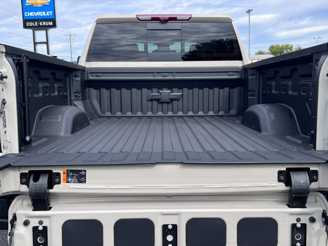 New 2026 Chevrolet Silverado 2500 ZR2 w/ ZR2 Bison Edition AWD/4WD image 7