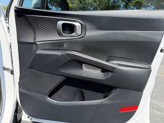 Certified 2026 Kia Sorento S w/ S Panoramic Sunroof Package FWD image 33