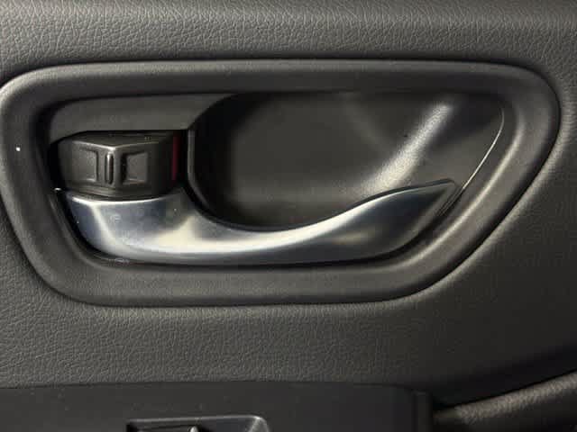 Used 2025 Honda Pilot Touring image 10