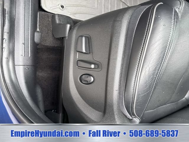 Used 2022 Hyundai Santa Fe SEL w/ Convenience + Premium Package AWD/4WD image 20