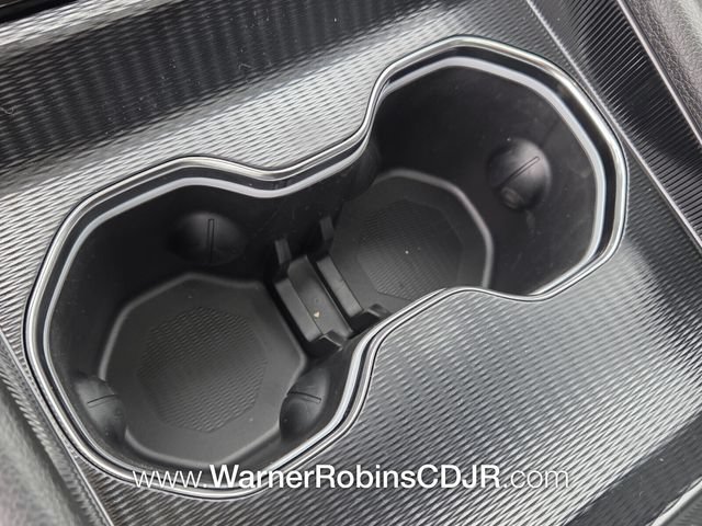 New 2026 Jeep Grand Cherokee L Limited RWD image 25