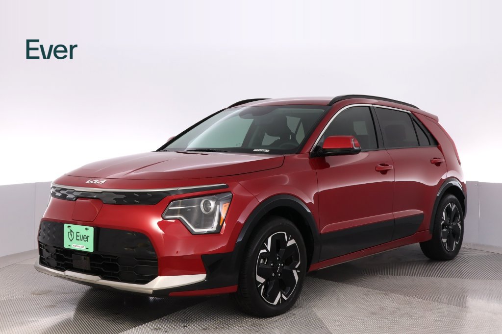Used 2023 Kia Niro Wind FWD image 2