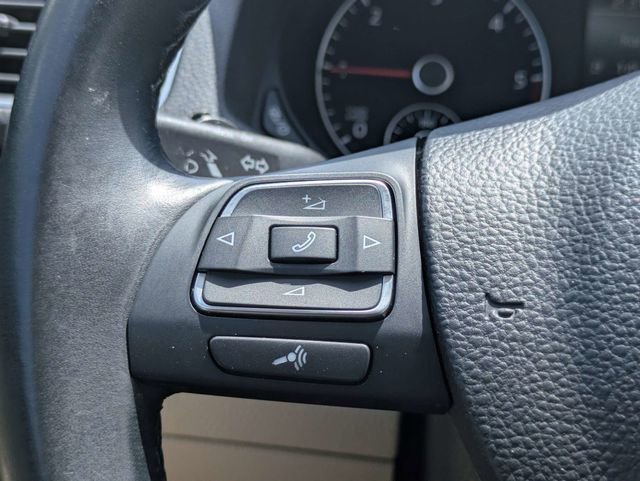 Used 2015 Volkswagen Passat TDI SEL Premium FWD image 25