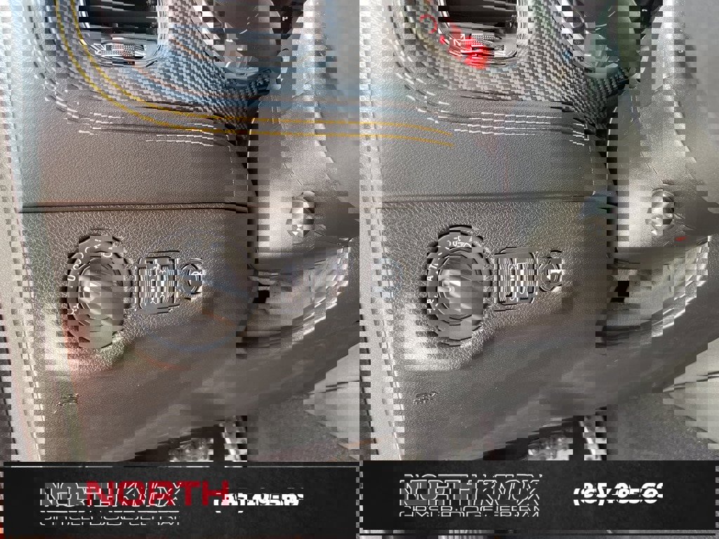 Used 2023 Dodge Charger SRT Hellcat image 13