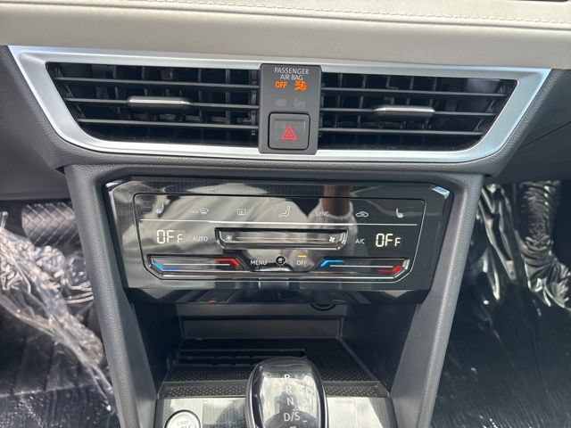 New 2026 Volkswagen Taos SE AWD/4WD image 20