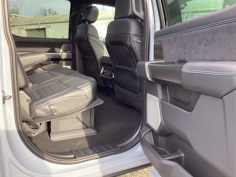 New 2026 Ford F250 Platinum image 20