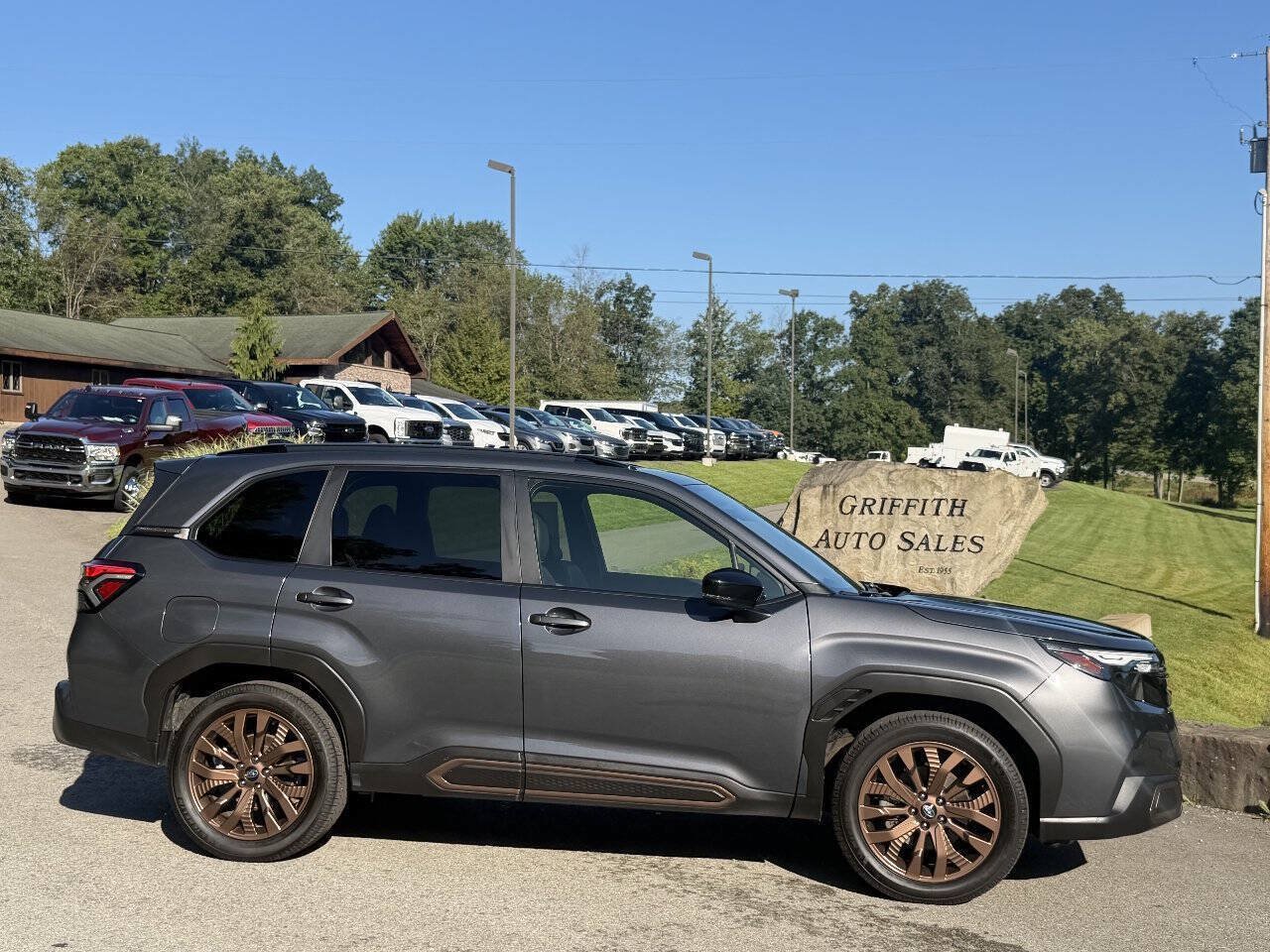 Used 2025 Subaru Forester Sport AWD/4WD image 4