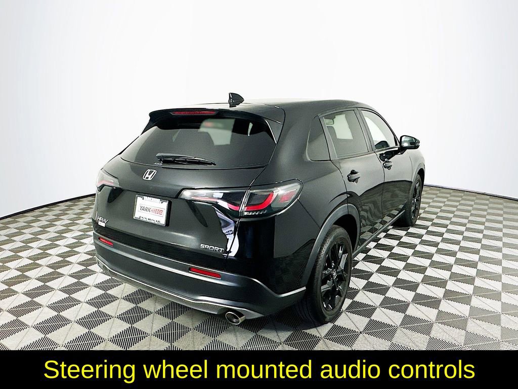 Used 2023 Honda HR-V Sport image 10