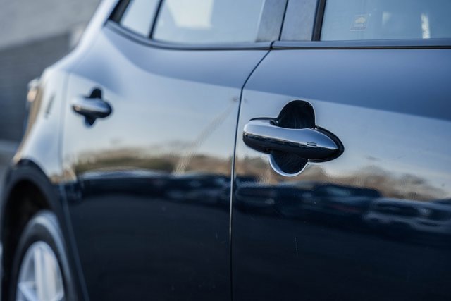 Used 2019 Toyota Corolla SE w/ SE Option Package image 16