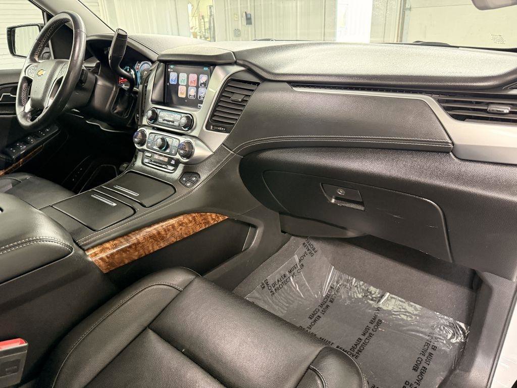 Used 2019 Chevrolet Suburban Premier AWD/4WD image 47