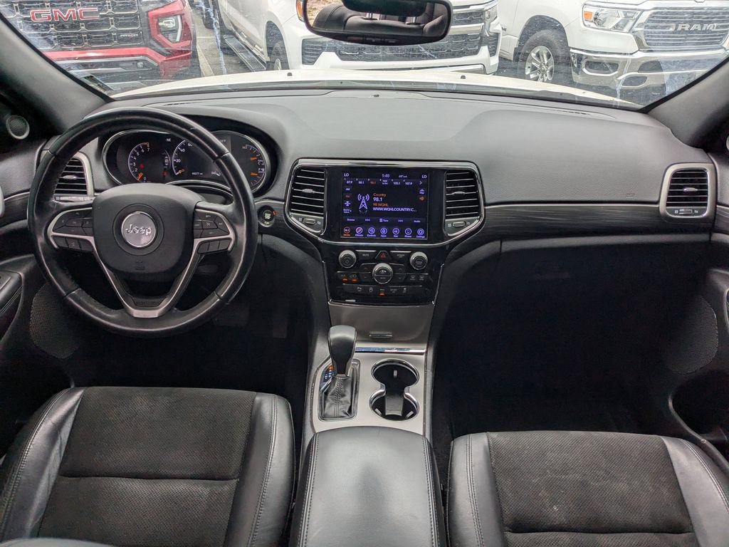 Used 2020 Jeep Grand Cherokee Altitude image 14