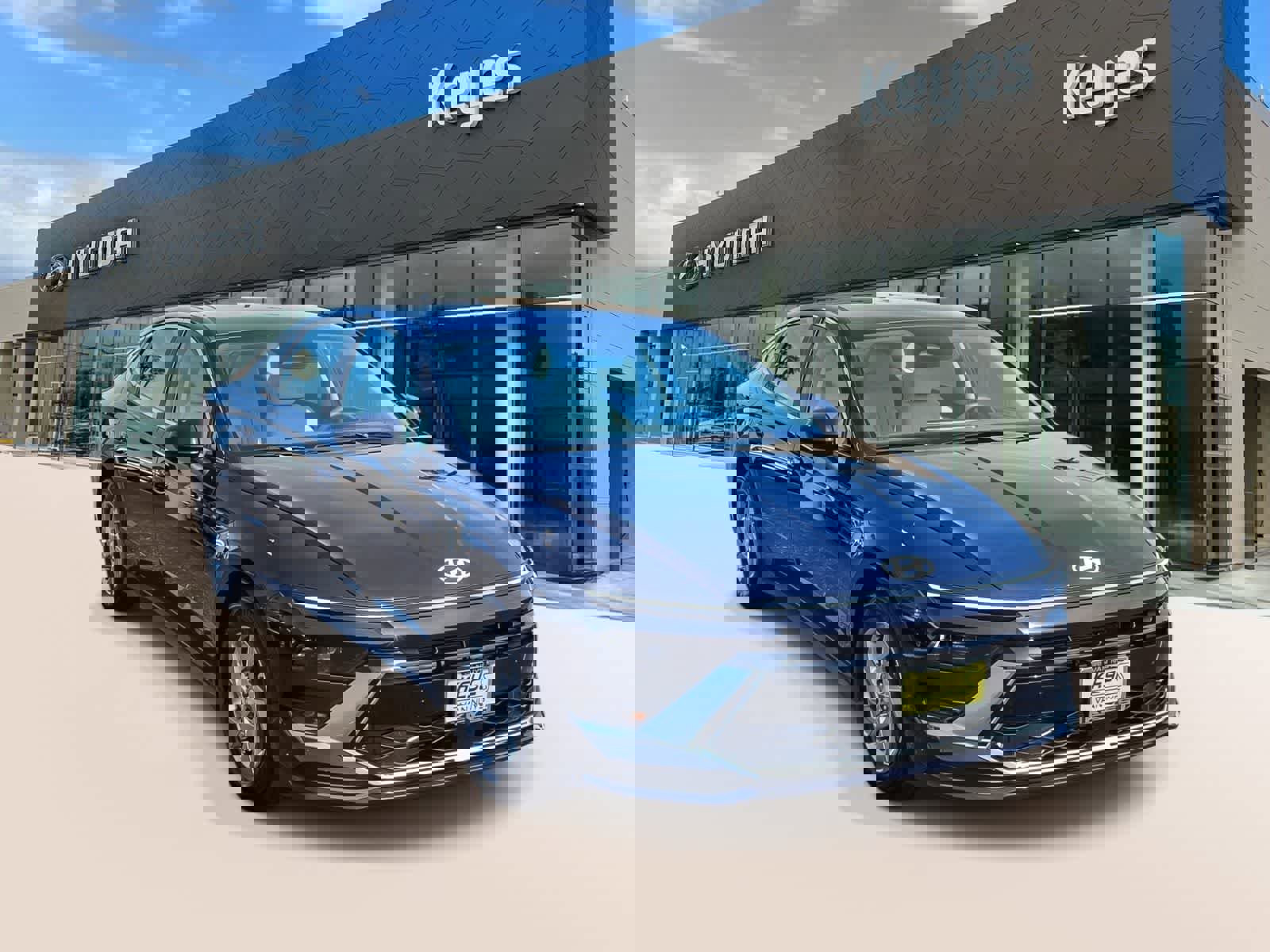 Certified 2025 Hyundai Sonata SE image 3