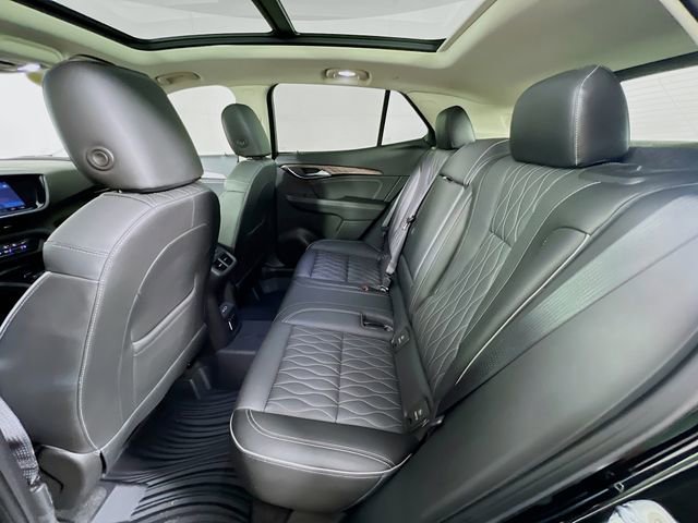 Used 2022 Buick Envision Avenir w/ Technology Package II image 24