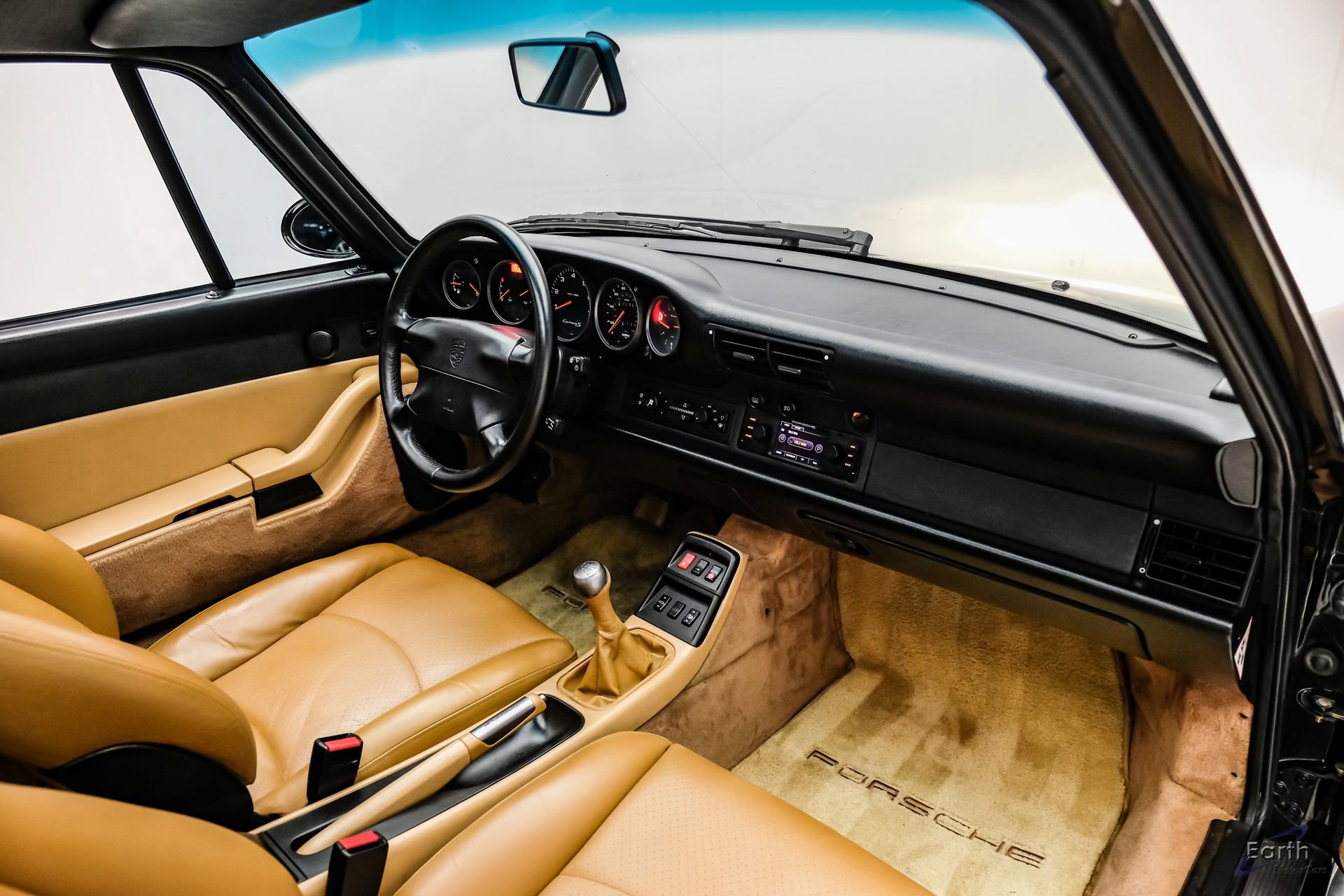 Used 1997 Porsche 911 Carrera S RWD image 6