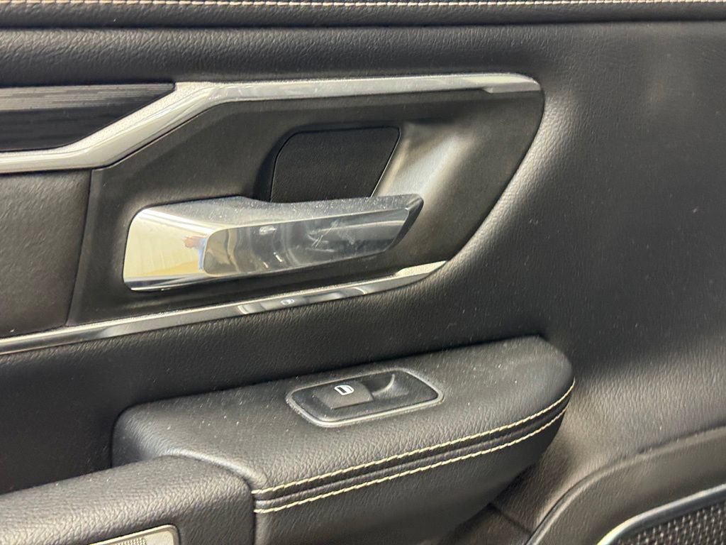 Used 2023 RAM 1500 Laramie AWD/4WD image 20