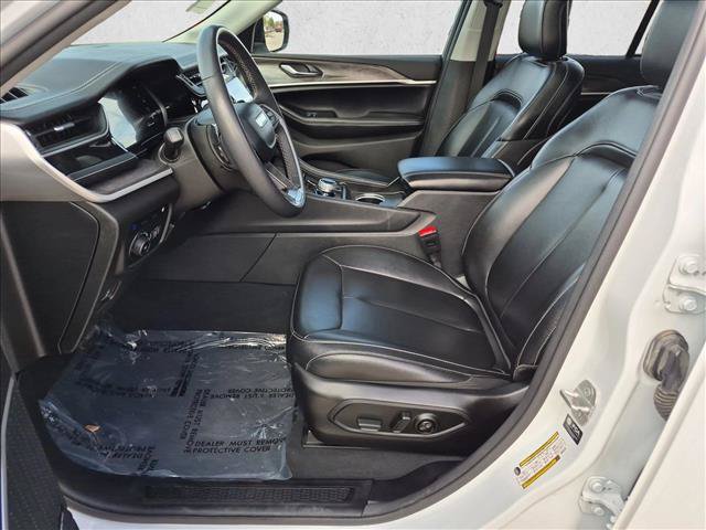 Used 2024 Jeep Grand Cherokee Limited 4xe AWD/4WD image 17