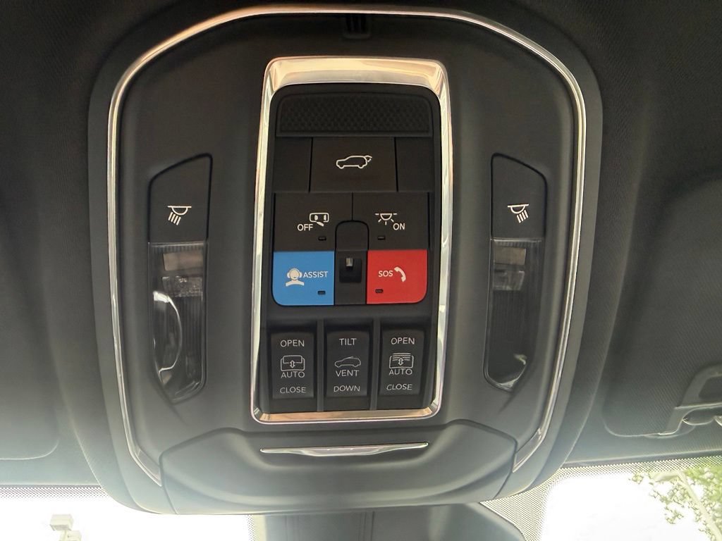 New 2026 Jeep Grand Cherokee L Limited AWD/4WD image 28