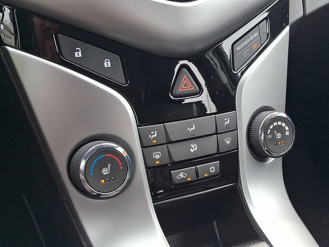 Used 2014 Chevrolet Cruze Diesel FWD image 15