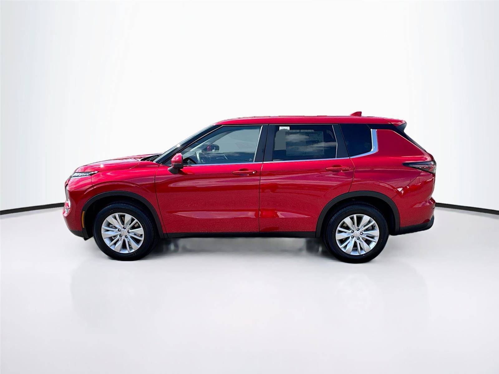 New 2026 Mitsubishi Outlander ES FWD image 31