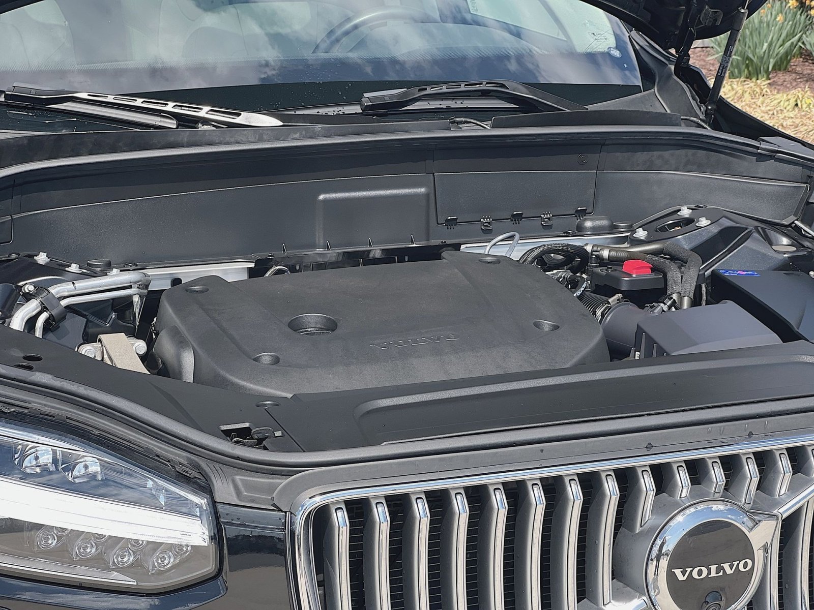 Certified 2023 Volvo XC90 B6 Plus image 26