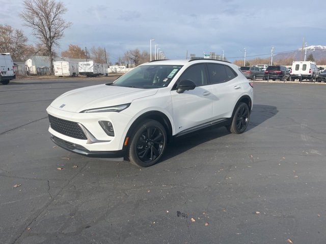 New 2025 Buick Envision Sport Touring image 1