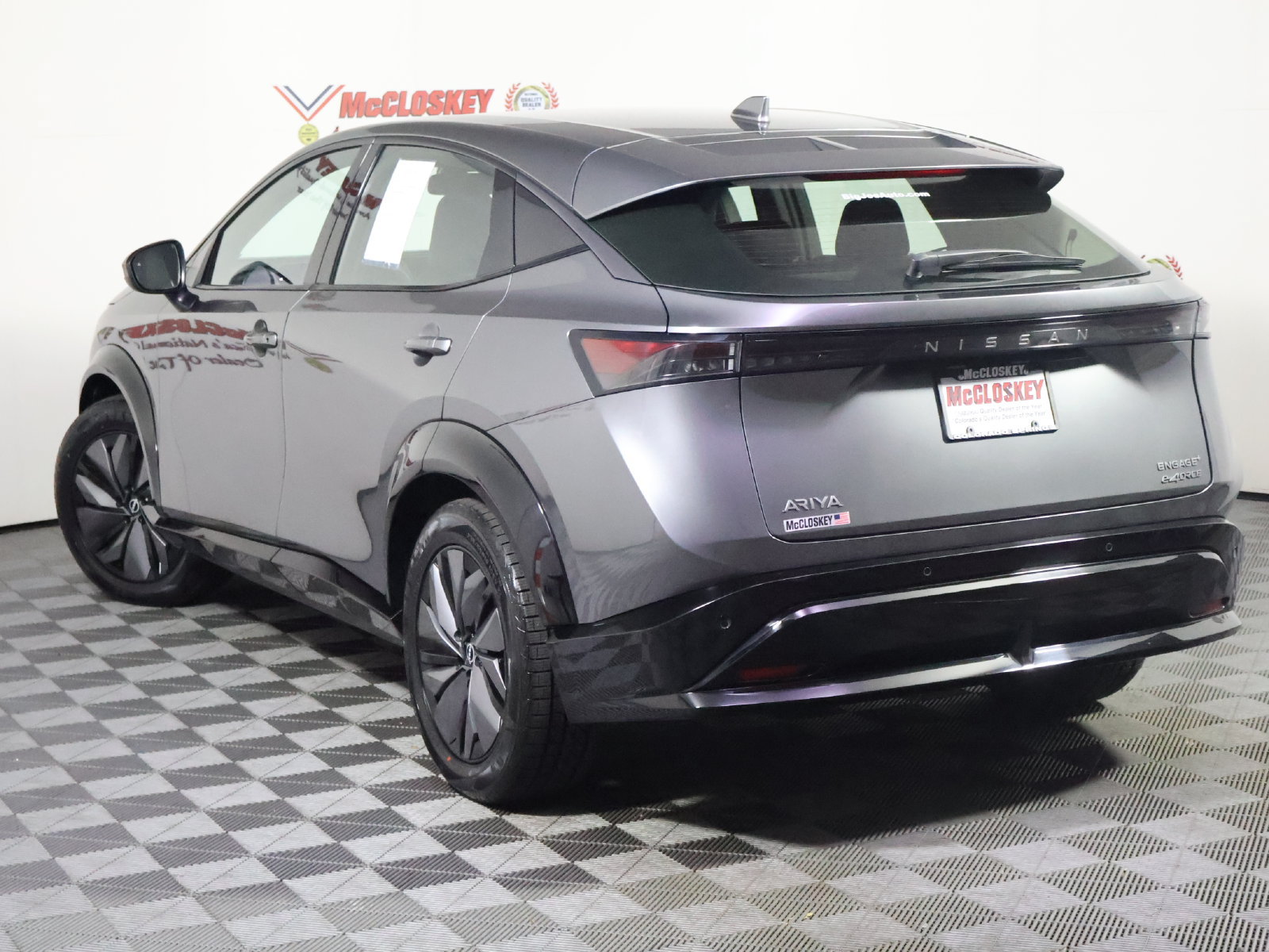 Used 2024 Nissan Ariya AWD image 13