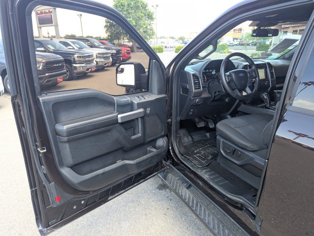 Used 2019 Ford F150 XLT w/ Equipment Group 302A Luxury AWD/4WD image 8